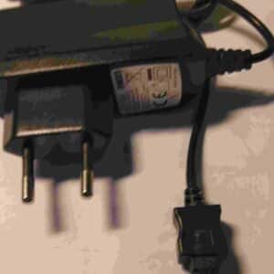 OTB Sony Ericsson K700i laturi (poistotuote)